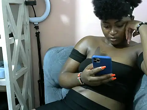 slender-qwene online show from April 23, 2026, 2:30 pm