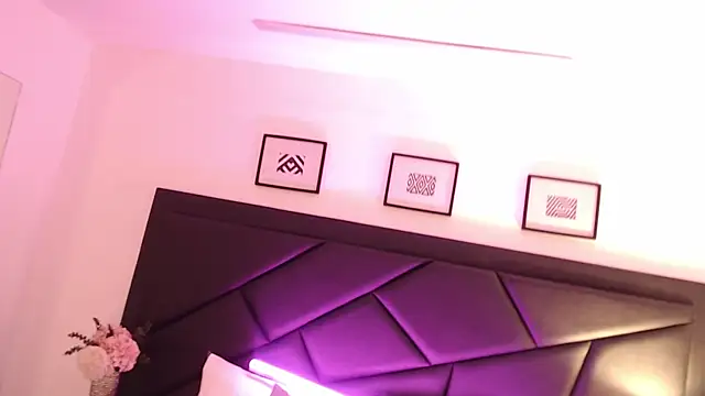 Snapshot of KattyPortman chatting on December 20, 2024, 4:42 am KattyPortman online show from December 20, 2024, 4:42 am