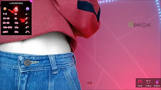 lilylouisee online show from March 16, 2025, 2:11 pm