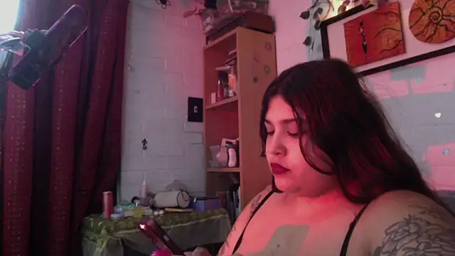 Snapshot of dreamgirl_sweet chatting on March 30, 2026, 2:12 am dreamgirl sweet online show from March 30, 2026, 2:12 am