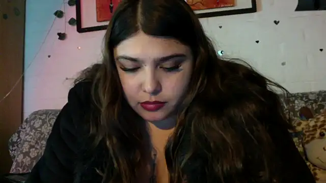 dreamgirl sweet online show from June 1, 2026, 3:52 am