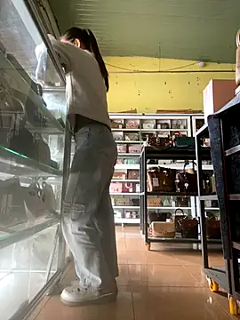 Rosa 998 online show from December 22, 2025, 1:02 am