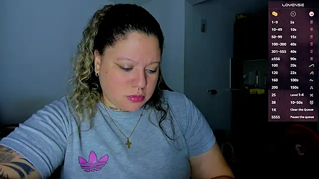 mariana maze online show from December 29, 2024, 12:55 pm