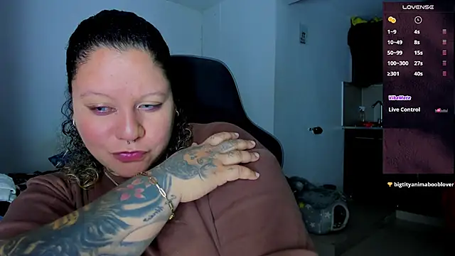 mariana maze online show from January 19, 2025, 5:05 am