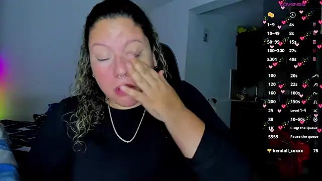 mariana maze online show from February 7, 2025, 7:07 am