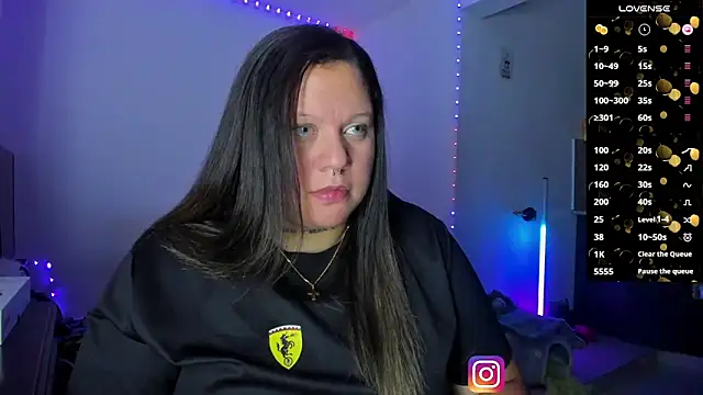 mariana maze online show from February 3, 2026, 6:40 am