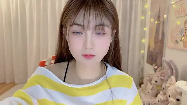 Snapshot of SHUIshui_ chatting on December 31, 2024, 1:08 pm SHUIshui online show from December 31, 2024, 1:08 pm