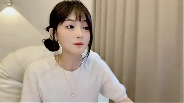 Snapshot of SHUIshui_ chatting on November 5, 2025, 12:27 pm SHUIshui online show from November 5, 2025, 12:27 pm