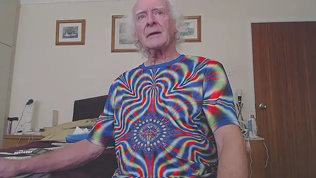 WaverlyKernow online show from January 31, 2025, 2:07 pm