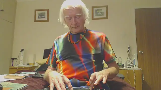 WaverlyKernow online show from February 7, 2025, 3:41 pm