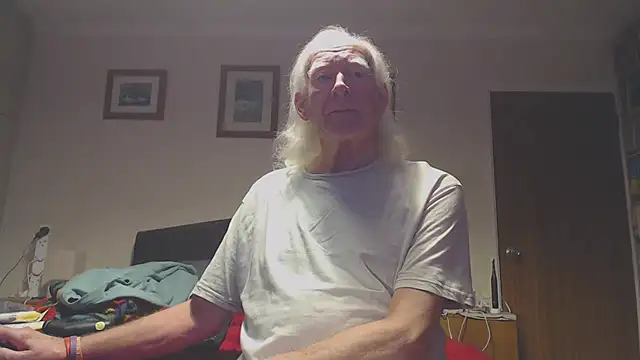 WaverlyKernow online show from January 16, 2026, 8:18 am