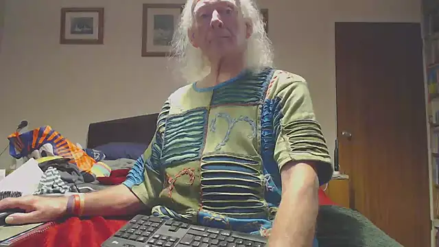 WaverlyKernow online show from February 11, 2026, 8:19 am