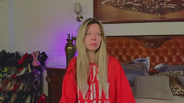 Real Tini online show from February 28, 2026, 7:09 am