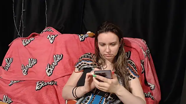 Milana69 online show from May 28, 2026, 7:44 pm
