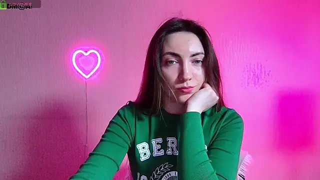 Snapshot of cute__angell chatting on May 18, 2026, 4:35 pm cute angell online show from May 18, 2026, 4:35 pm