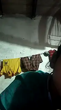 Crezy-Queen01 online show from February 12, 2025, 4:22 pm