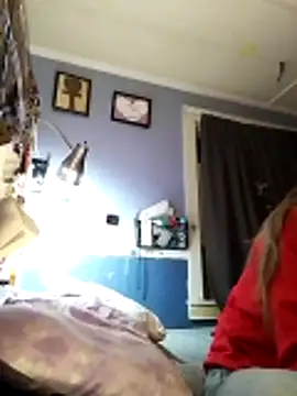 Snapshot of beelzebubblesxo chatting on October 16, 2025, 5:41 am beelzebubblesxo online show from October 16, 2025, 5:41 am