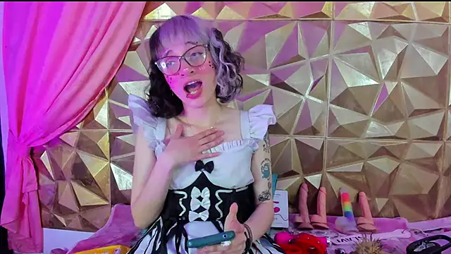 neeko princes online show from February 13, 2025, 3:14 pm