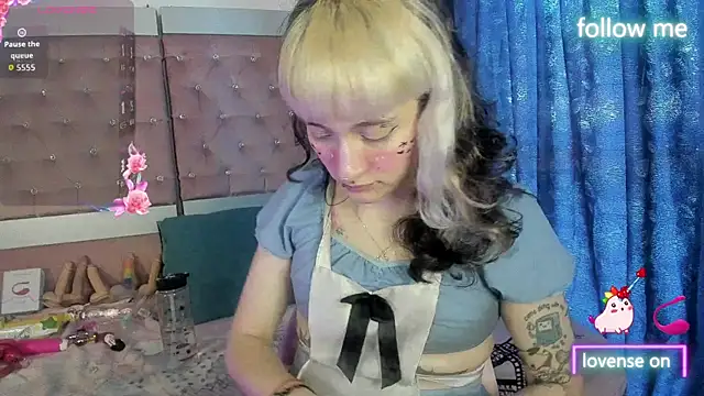 Snapshot of neeko_princes chatting on May 22, 2026, 12:44 pm neeko princes online show from May 22, 2026, 12:44 pm