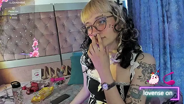 Snapshot of neeko_princes chatting on July 6, 2026, 3:03 pm neeko princes online show from July 6, 2026, 3:03 pm