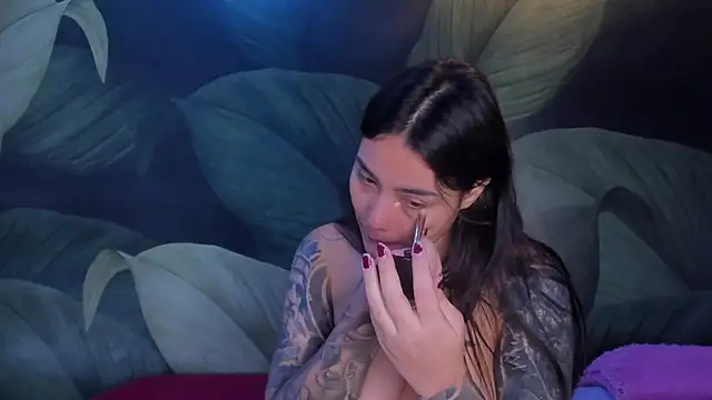 sweett dirty online show from October 28, 2025, 12:30 pm