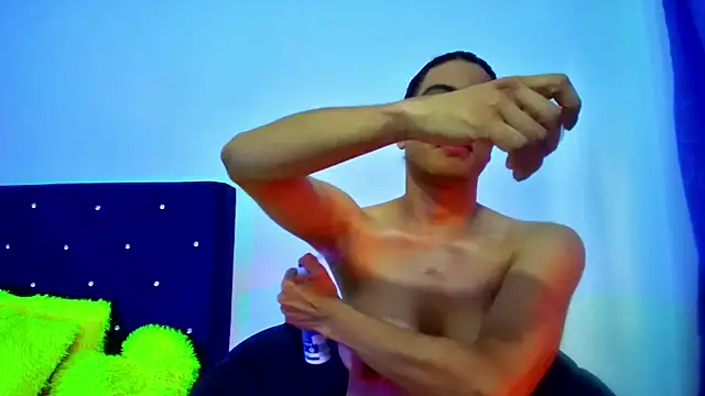 Aliice Doll online show from September 29, 2025, 7:51 pm