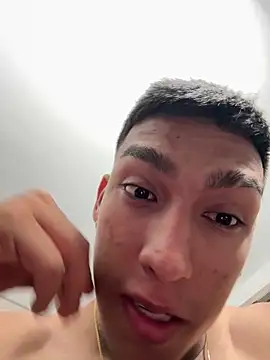 Snapshot of sendfer chatting on February 24, 2025, 3:12 am sendfer online show from February 24, 2025, 3:12 am