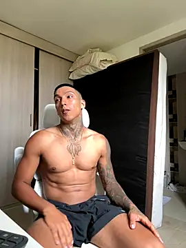 Snapshot of sendfer chatting on November 18, 2025, 8:24 pm sendfer online show from November 18, 2025, 8:24 pm