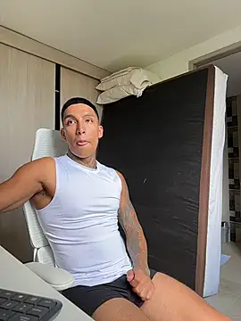 sendfer online show from February 9, 2026, 7:07 pm