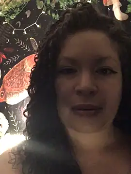 ShaeVictoria online show from October 12, 2025, 2:10 am