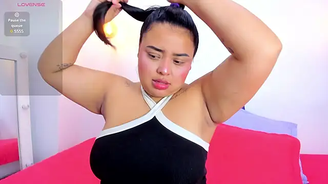 Snapshot of Emily_cooper20 chatting on December 29, 2024, 5:53 am Emily cooper20 online show from December 29, 2024, 5:53 am