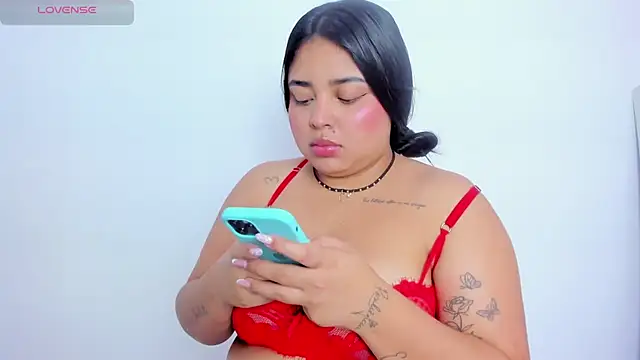 Snapshot of Emily_cooper20 chatting on January 15, 2025, 4:57 am Emily cooper20 online show from January 15, 2025, 4:57 am