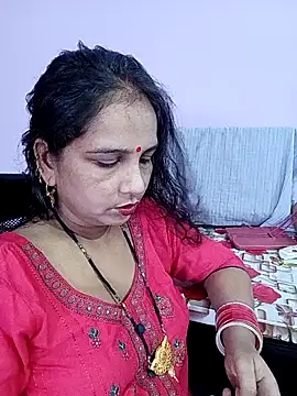 Snapshot of reemacouple007 chatting on June 14, 2026, 7:54 am reemacouple007 online show from June 14, 2026, 7:54 am