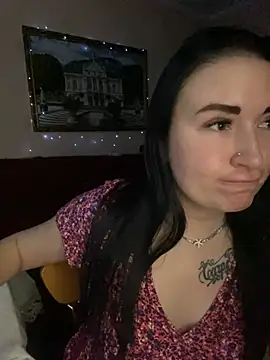 Roxana Bell online show from December 23, 2024, 10:01 pm