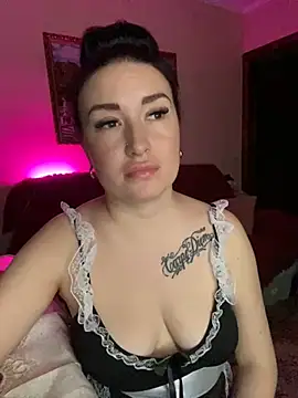 Roxana Bell online show from March 12, 2025, 7:59 pm