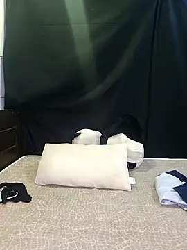 Snapshot of Blossam_07 chatting on January 14, 2025, 2:22 pm Blossam 07 online show from January 14, 2025, 2:22 pm