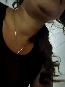 tata laima   online show from September 18, 2025, 1:02 pm