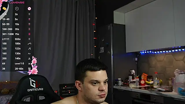 Snapshot of danielkraigforu chatting on January 2, 2025, 2:33 am danielkraigforu online show from January 2, 2025, 2:33 am