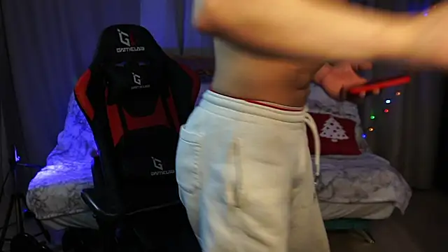 Snapshot of danielkraigforu chatting on February 11, 2025, 8:26 am danielkraigforu online show from February 11, 2025, 8:26 am