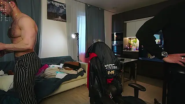 Snapshot of danielkraigforu chatting on March 20, 2026, 3:39 pm danielkraigforu online show from March 20, 2026, 3:39 pm