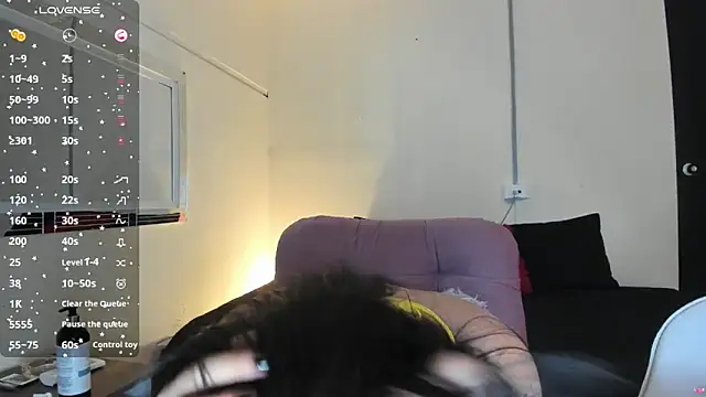 Snapshot of liily_moore chatting on February 16, 2025, 9:15 am liily moore online show from February 16, 2025, 9:15 am