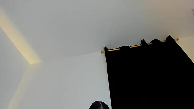 liily moore online show from July 16, 2026, 8:42 am