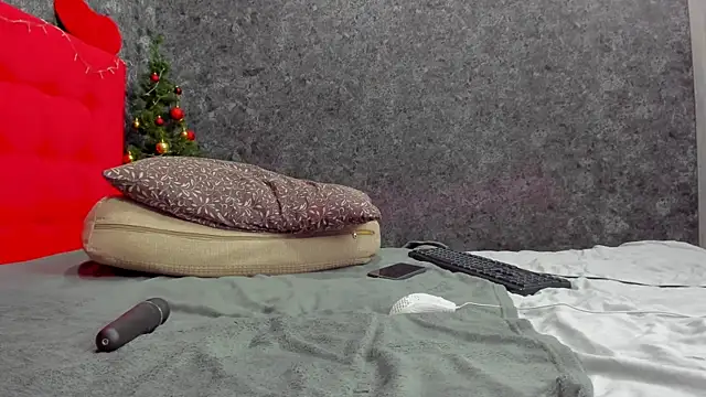 Snapshot of LayaFlow chatting on December 13, 2024, 2:38 pm LayaFlow online show from December 13, 2024, 2:38 pm