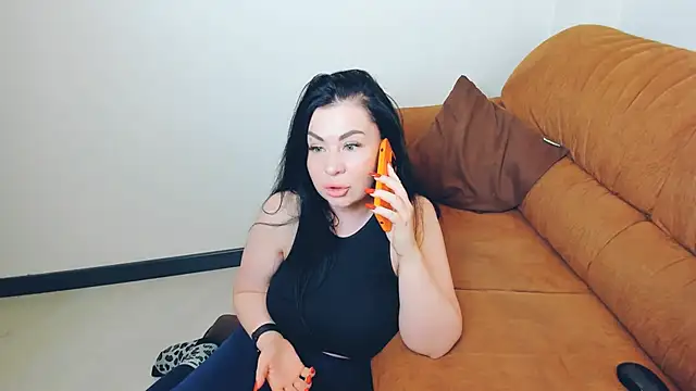 Snapshot of LayaFlow chatting on February 5, 2026, 9:47 am LayaFlow online show from February 5, 2026, 9:47 am