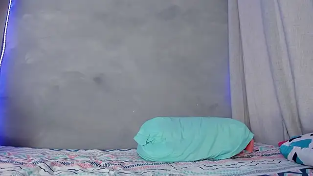 Alexxxholy online show from January 18, 2026, 11:58 am