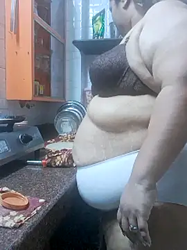 Ravina patil1 online show from February 19, 2025, 12:22 pm