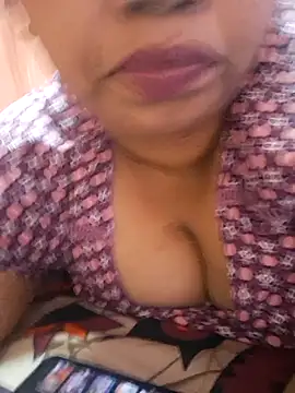 Ravina patil1 online show from September 24, 2025, 2:42 pm