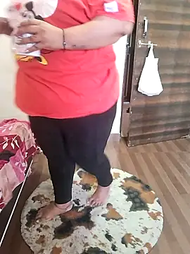 Ravina patil1 online show from May 9, 2026, 5:34 am