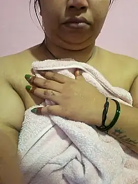 Ravina patil1 online show from July 7, 2026, 3:53 am