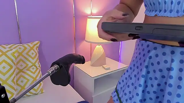 SophyRuiz  online show from February 25, 2026, 11:42 am